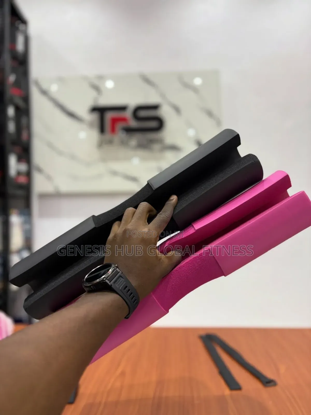 Barbell And Shoulder Pad For Weight Lifting
