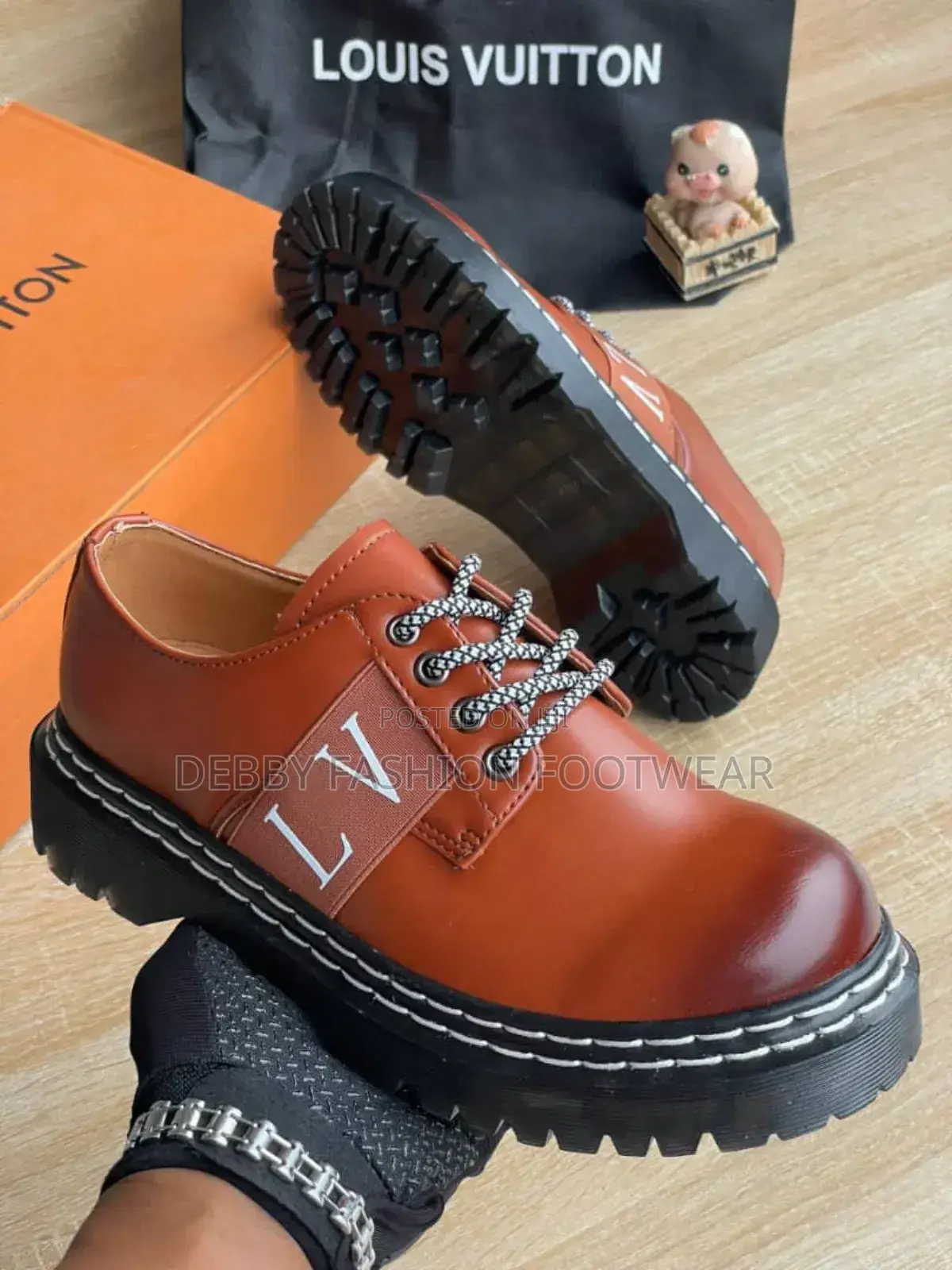 New Louis Vuitton Executive Designer Shoes – Black Patent