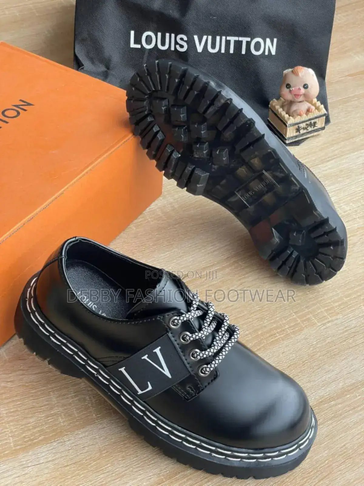 New Louis Vuitton Executive Designer Shoes – Black Patent