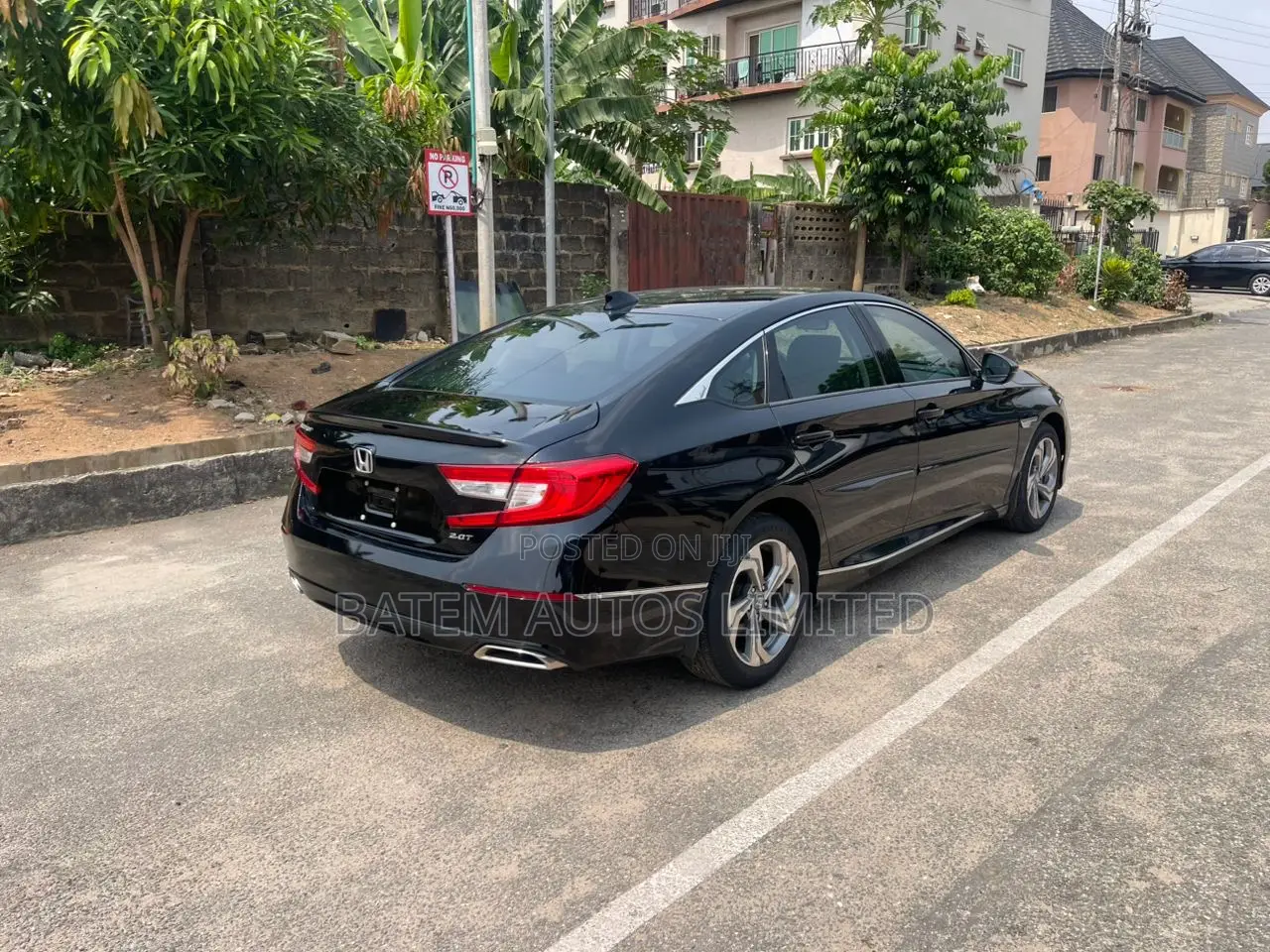 Honda Accord Touring 2.0T 2018 Black