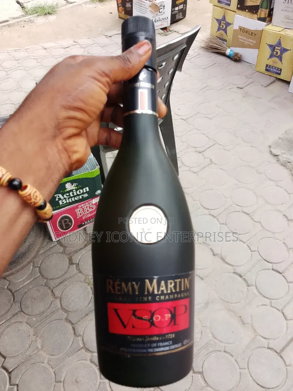 Remy Martin Fine Cognac Vsop(Carton by 12 Bottles)