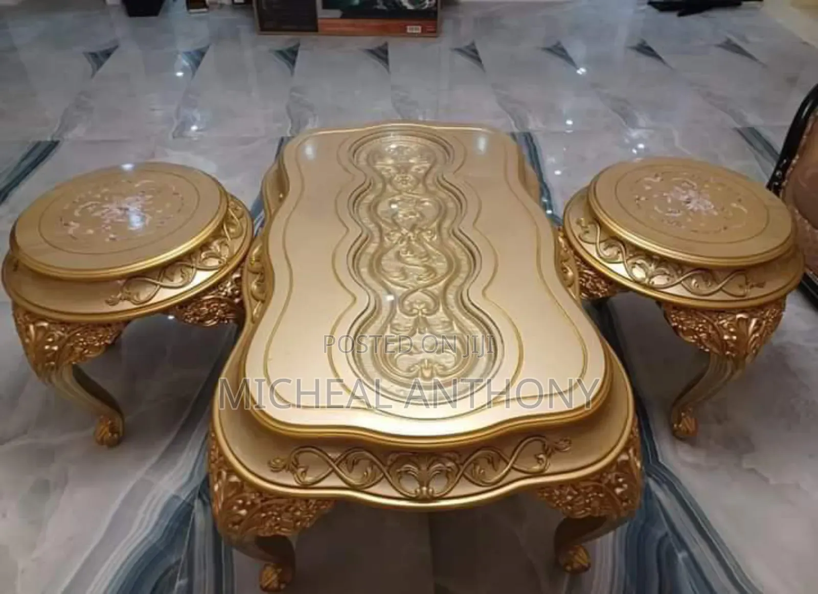 Executive Royal Center Table With Two Side Stool