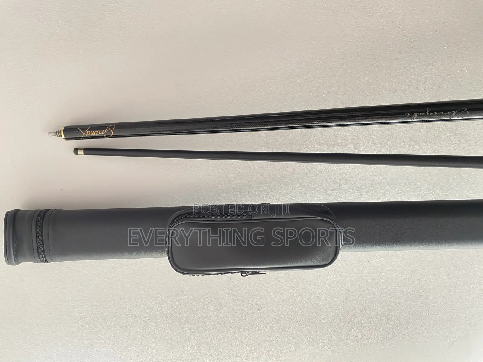 Gramax Snooker Stick With Bag