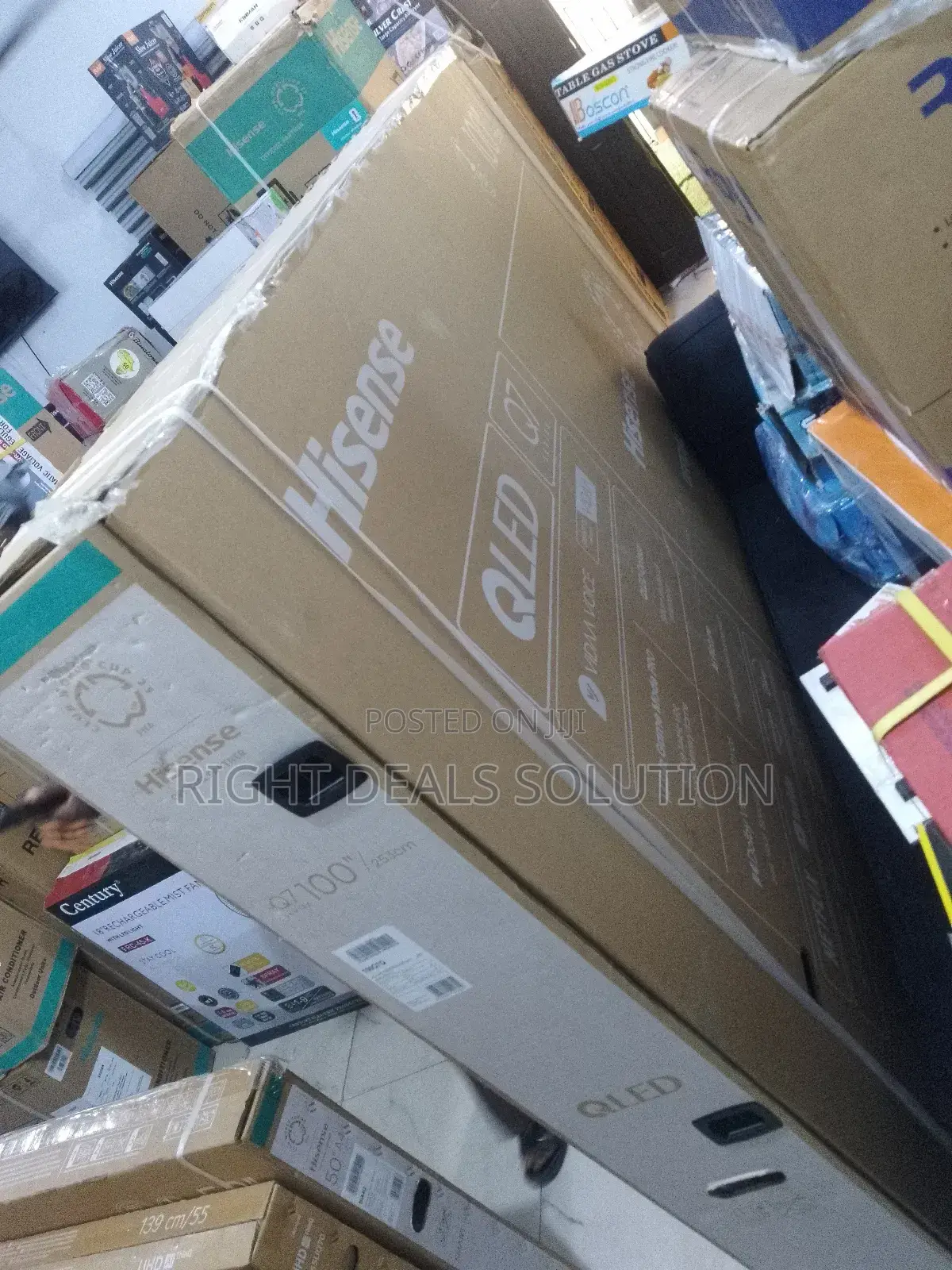 Hisense Q7: A 100-Inch Gateway to Immersive Entertainment