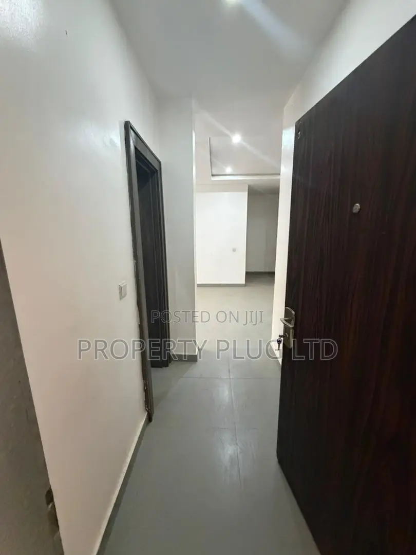3bdrm Apartment in Idu for rent