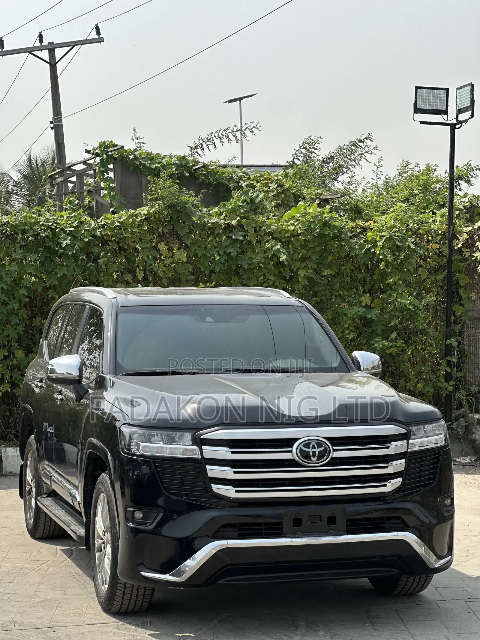 Toyota Land Cruiser 4.0 V6 GXR 2021 Black