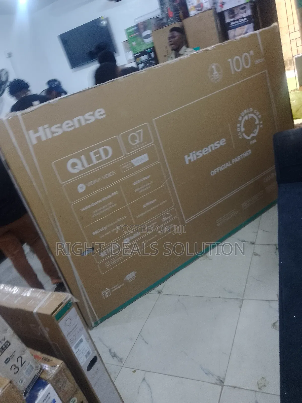 Qled Brilliance on a Massive Scale: Hisense 100-Inch Q7