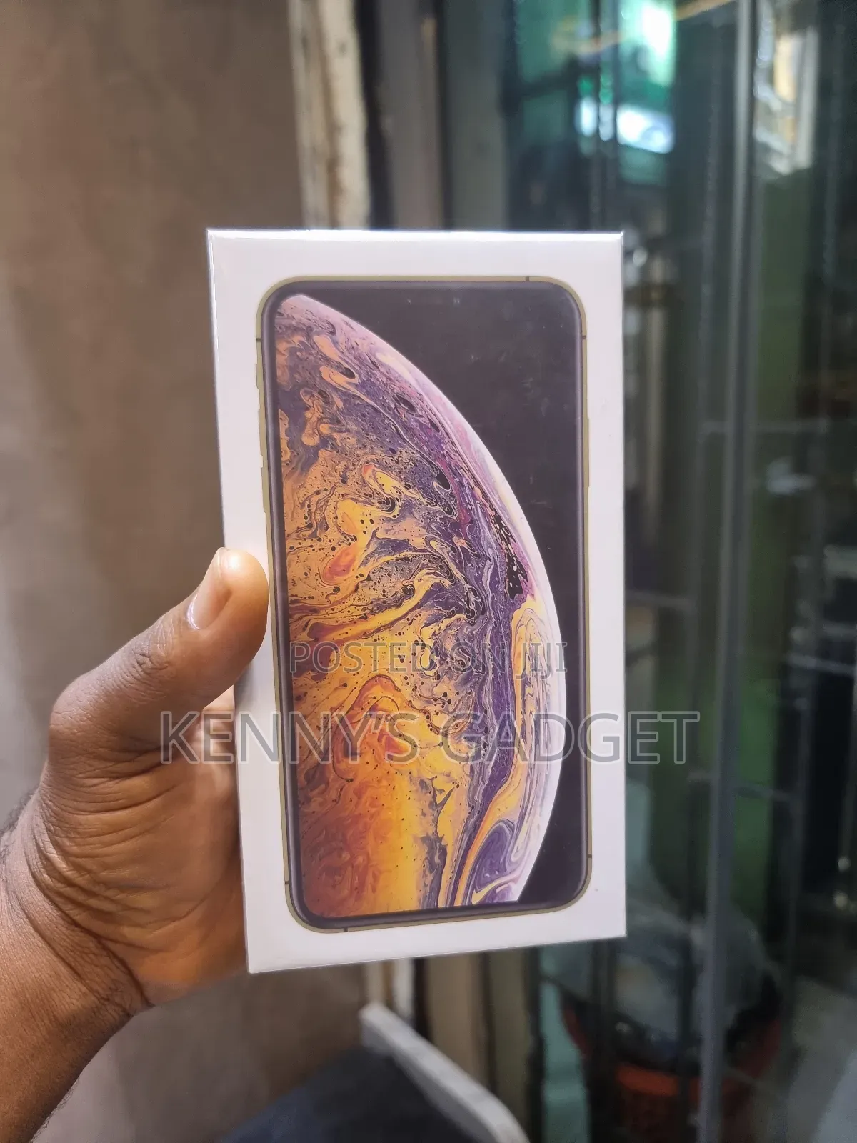 New Apple iPhone XS Max 256 GB Gold