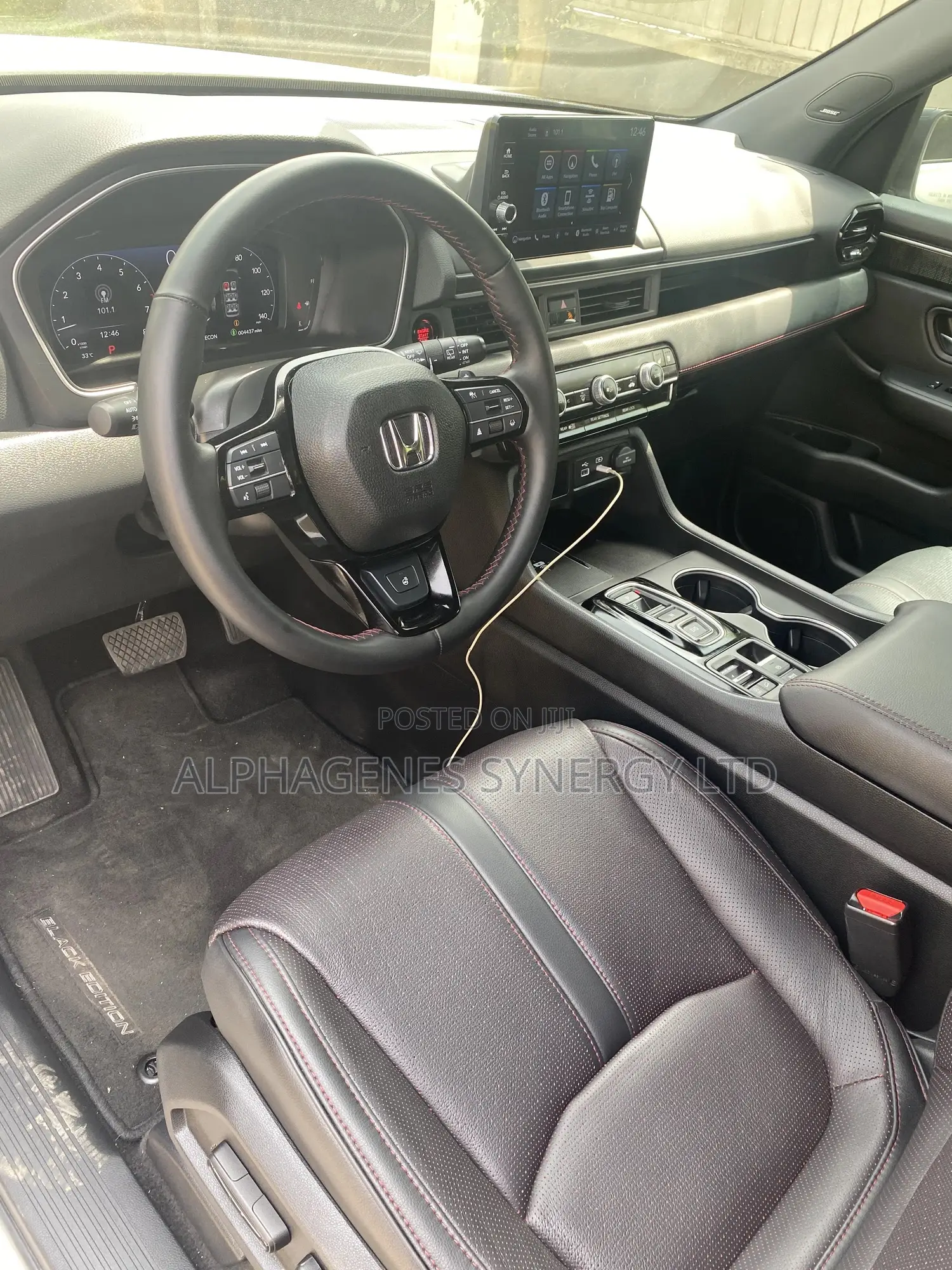 Honda Pilot Black Edition AWD 2025 White