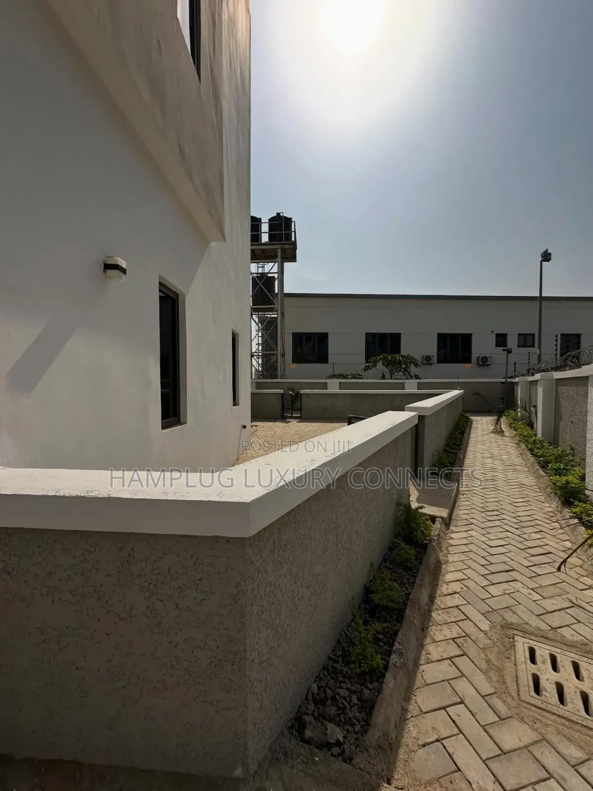 4bdrm Duplex in Jahi for sale
