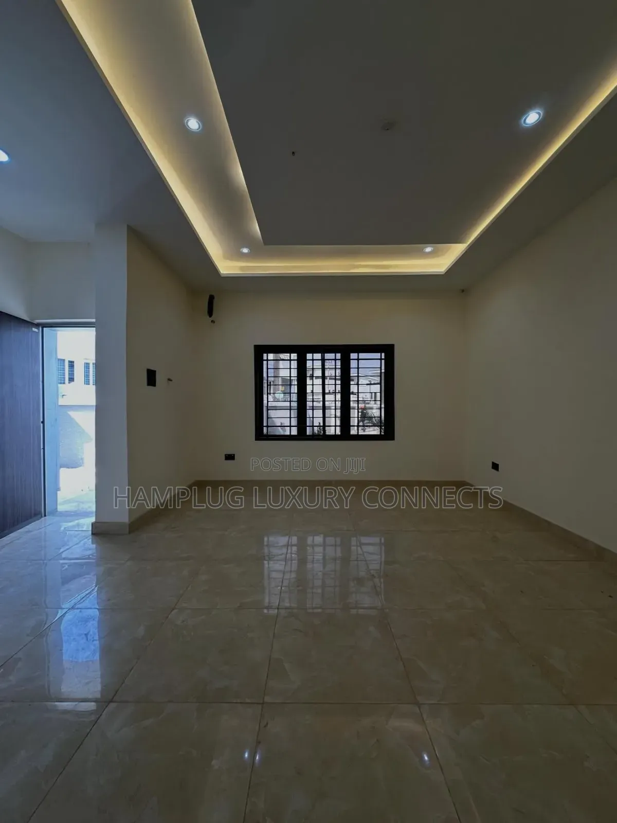 4bdrm Duplex in Jahi for sale