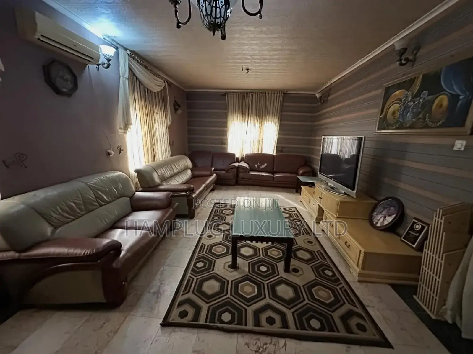 5bdrm Duplex in Wuse Zone 5 for sale