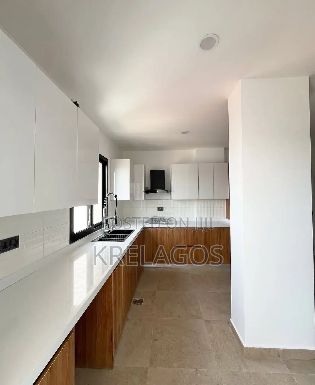 3bdrm Apartment in Banana Island for rent