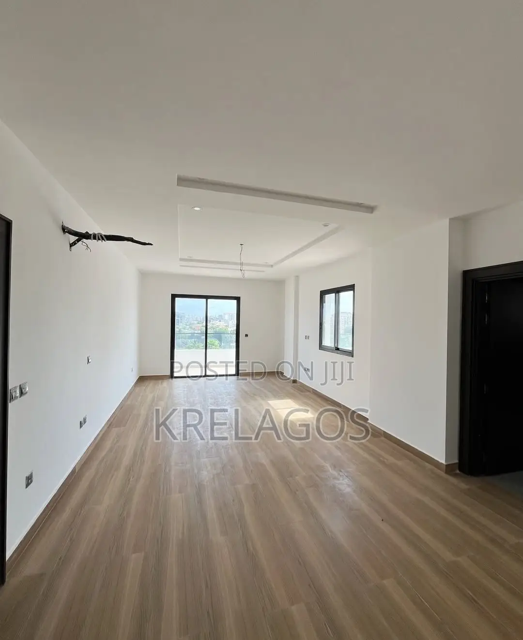3bdrm Apartment in Banana Island for rent