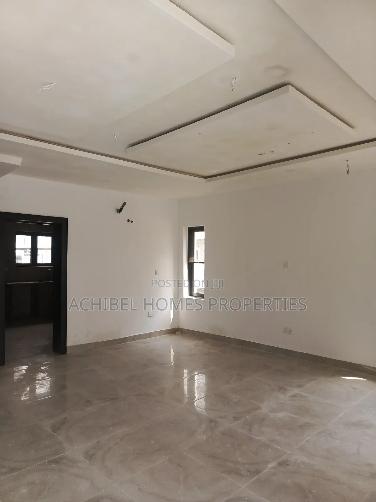 4bdrm Duplex in Lekki for rent