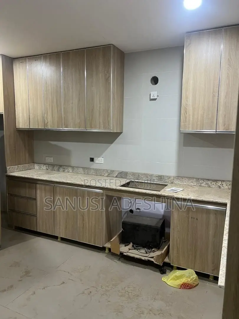 2bdrm Block of Flats in Katampe Main,Fct for sale