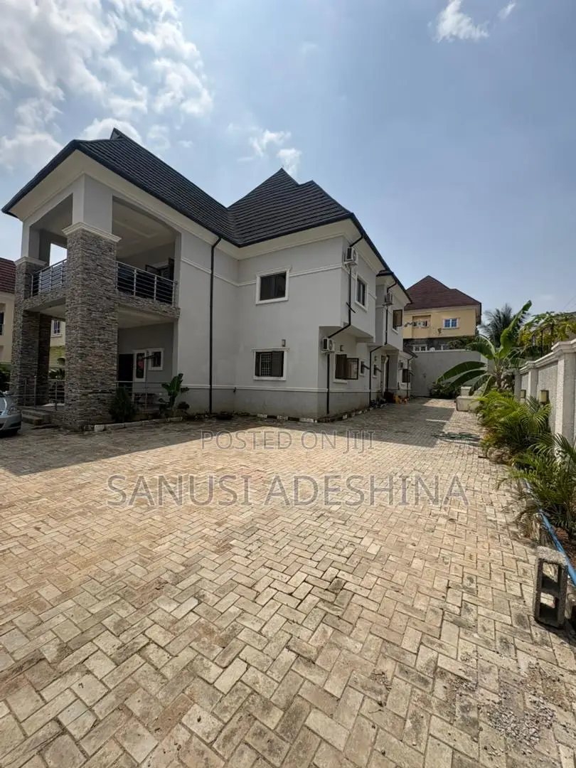 Furnished 3bdrm Duplex in Gwarimpa Estate Fct, Gwarinpa for sale