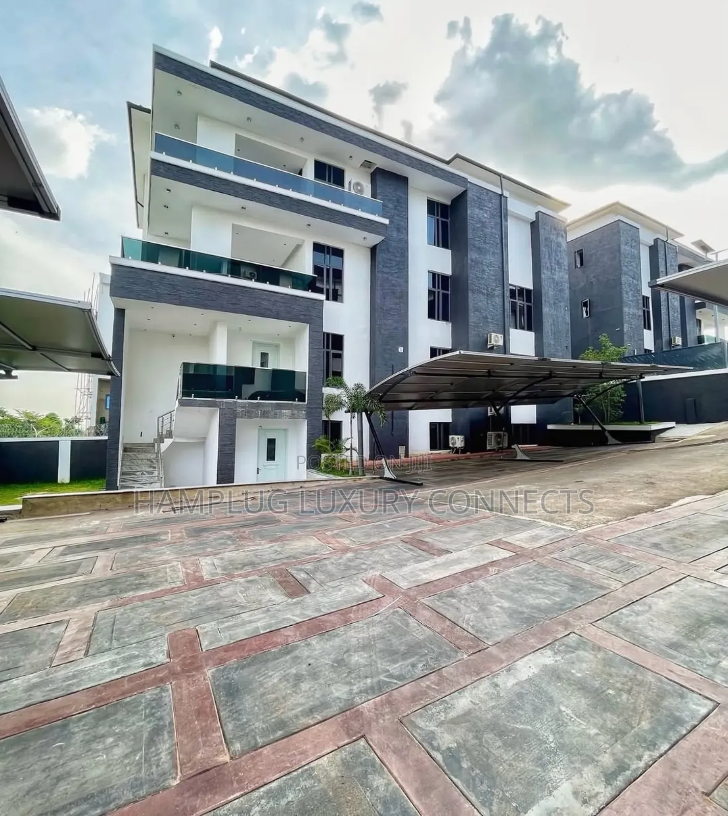 Furnished 7bdrm Duplex in Kado for sale