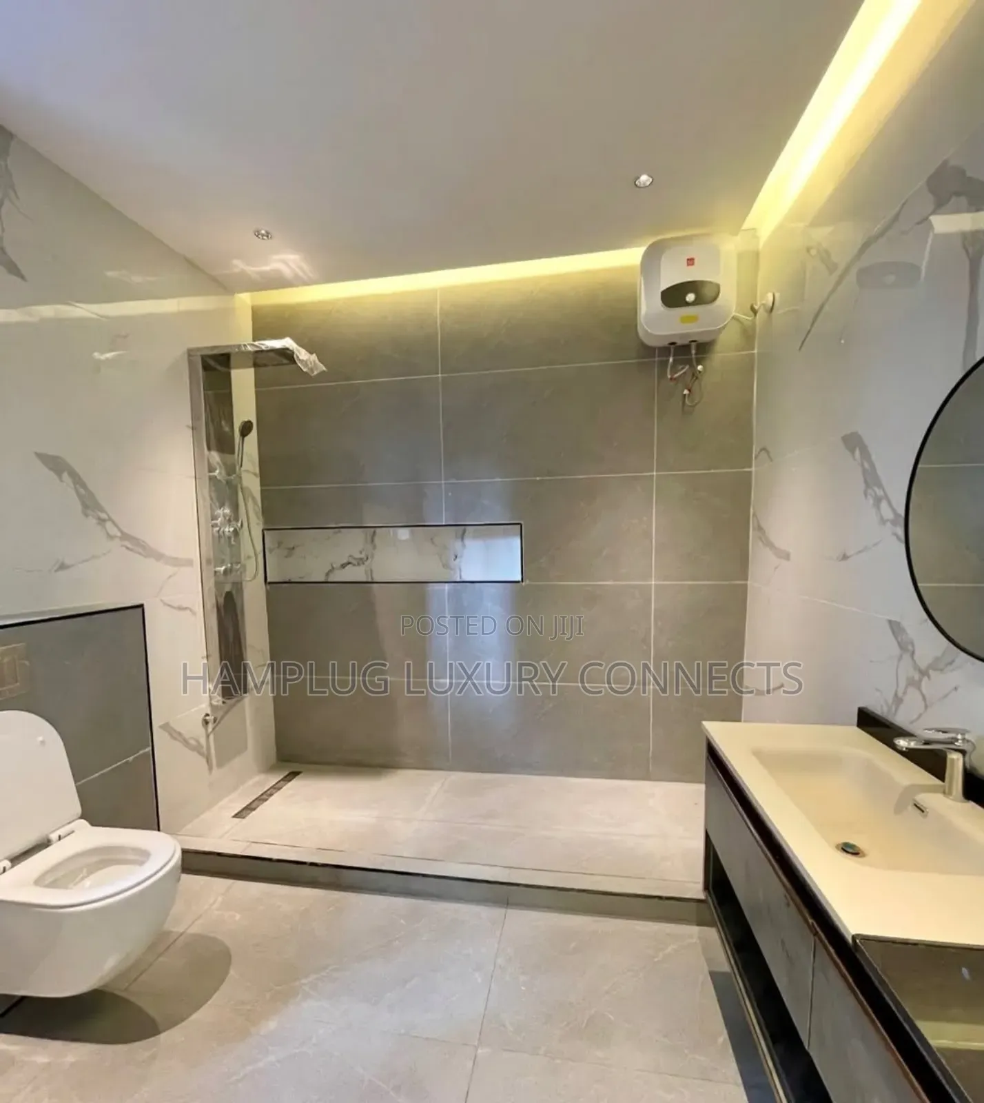 Furnished 7bdrm Duplex in Kado for sale
