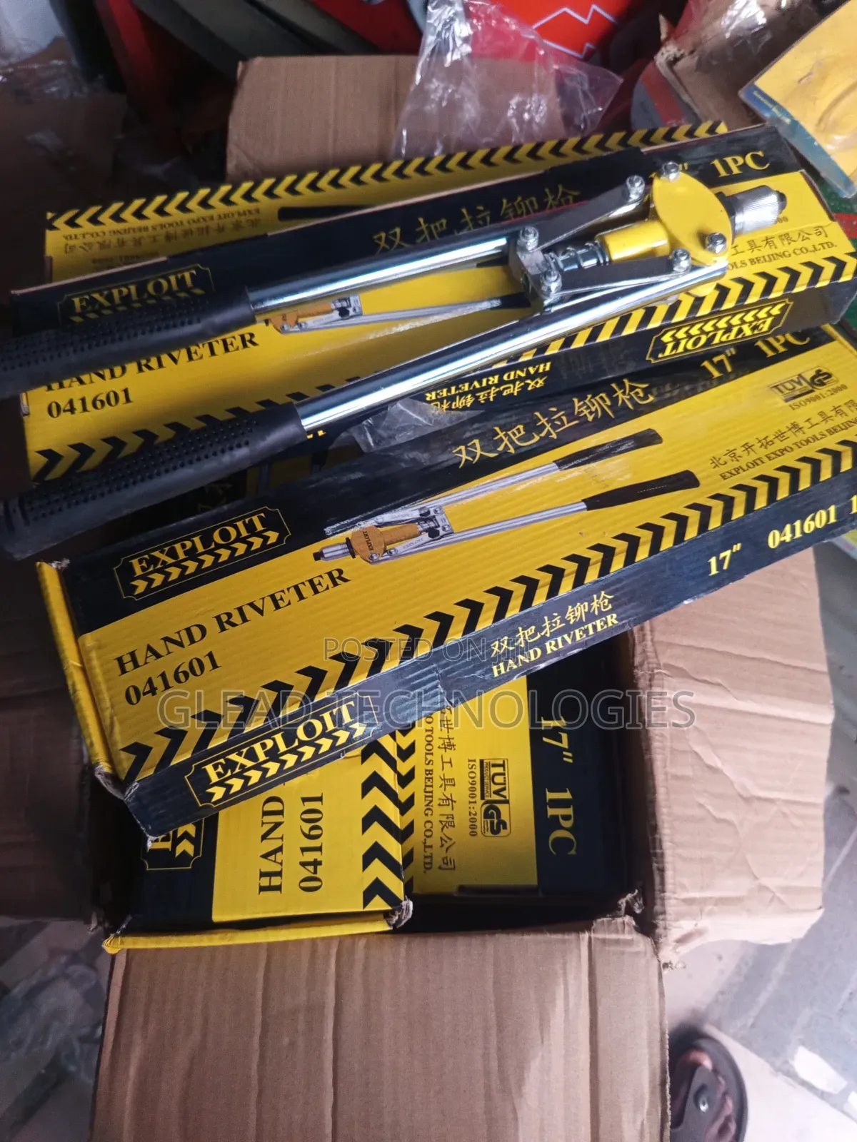 Hand Riveter Available