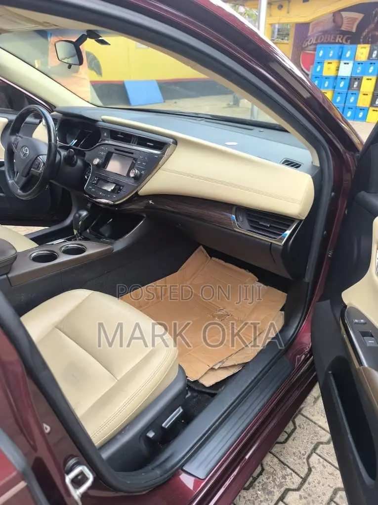 Toyota Avalon 2015 Red