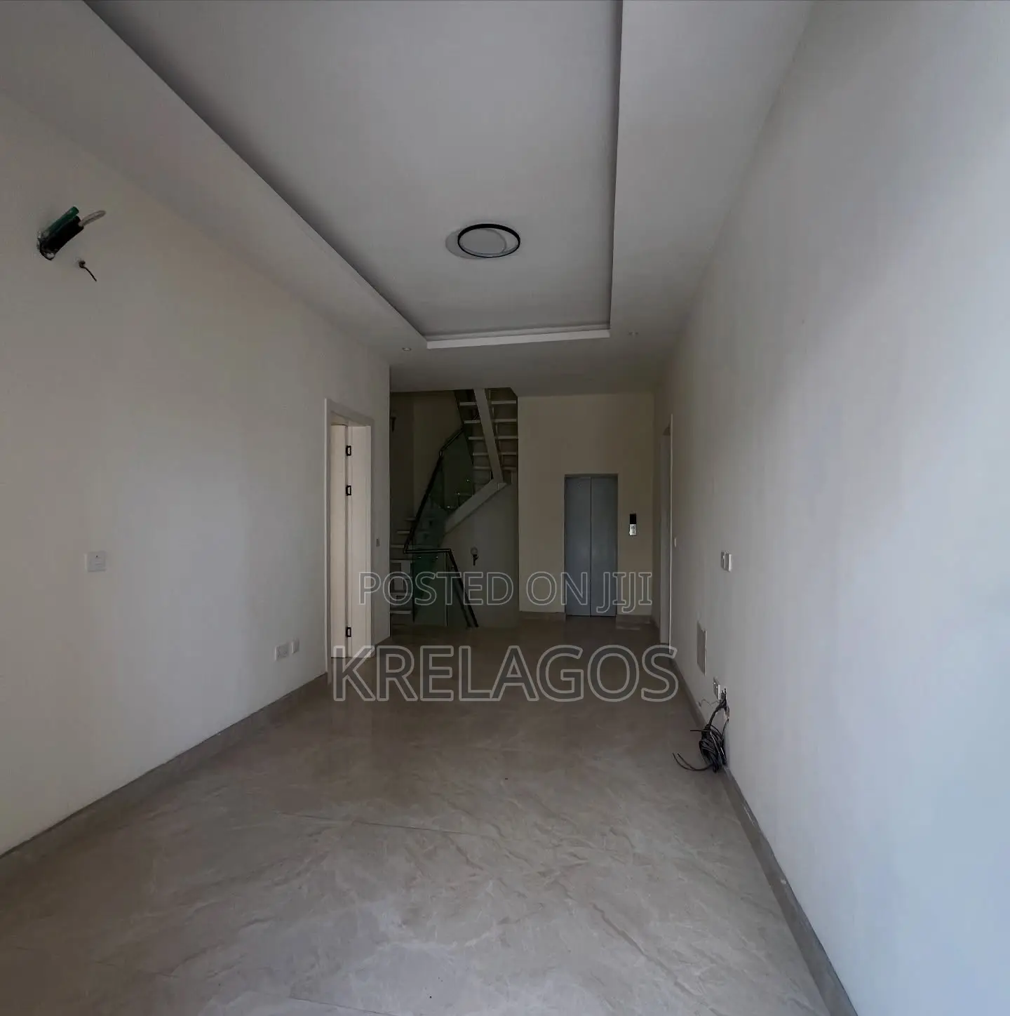 5bdrm Duplex in Banana Island for rent