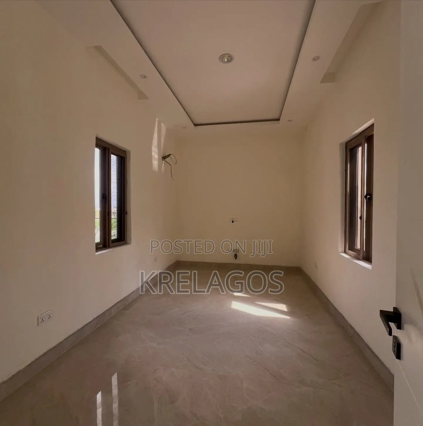 5bdrm Duplex in Banana Island for rent