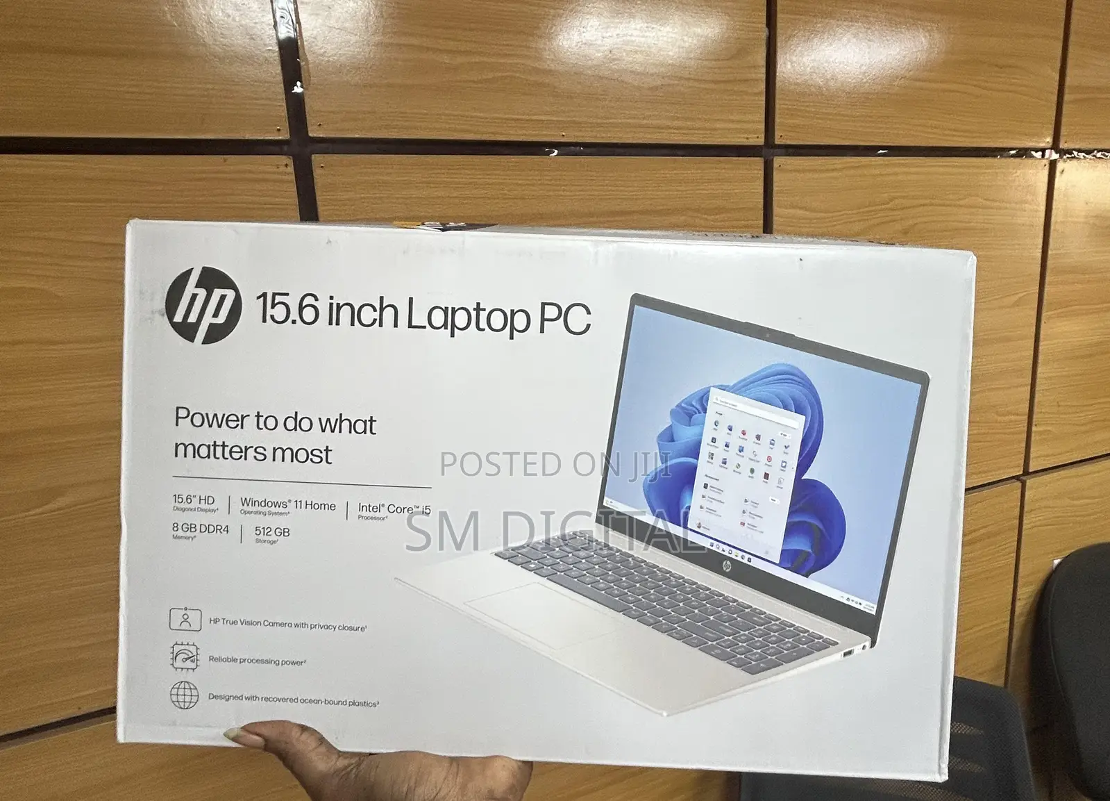 New Laptop HP 15-Fd0290ns 8GB Intel Core I5 SSD 512GB