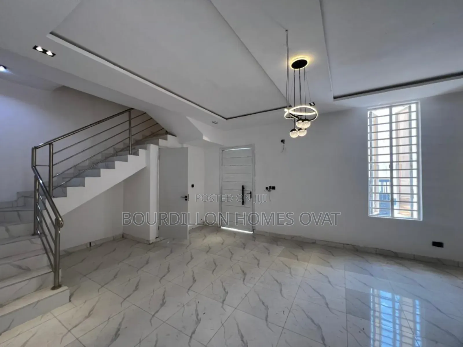 4bdrm Duplex in Ikota Lagos for sale
