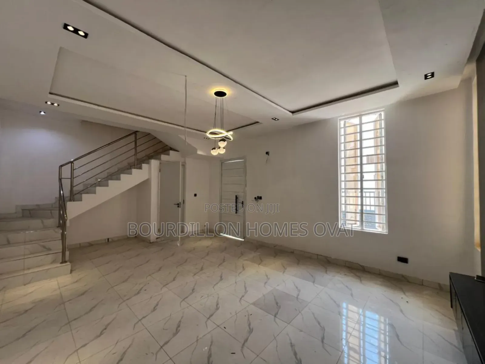 4bdrm Duplex in Ikota Lagos for sale