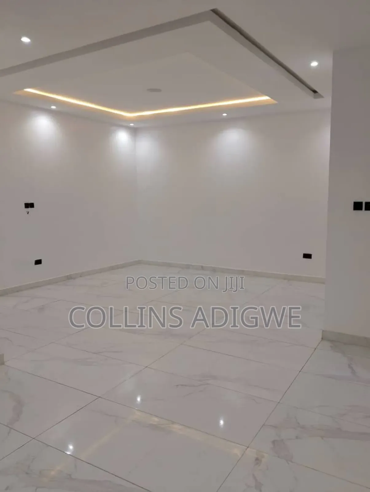 2bdrm Apartment in Lekki Phase 1 for sale