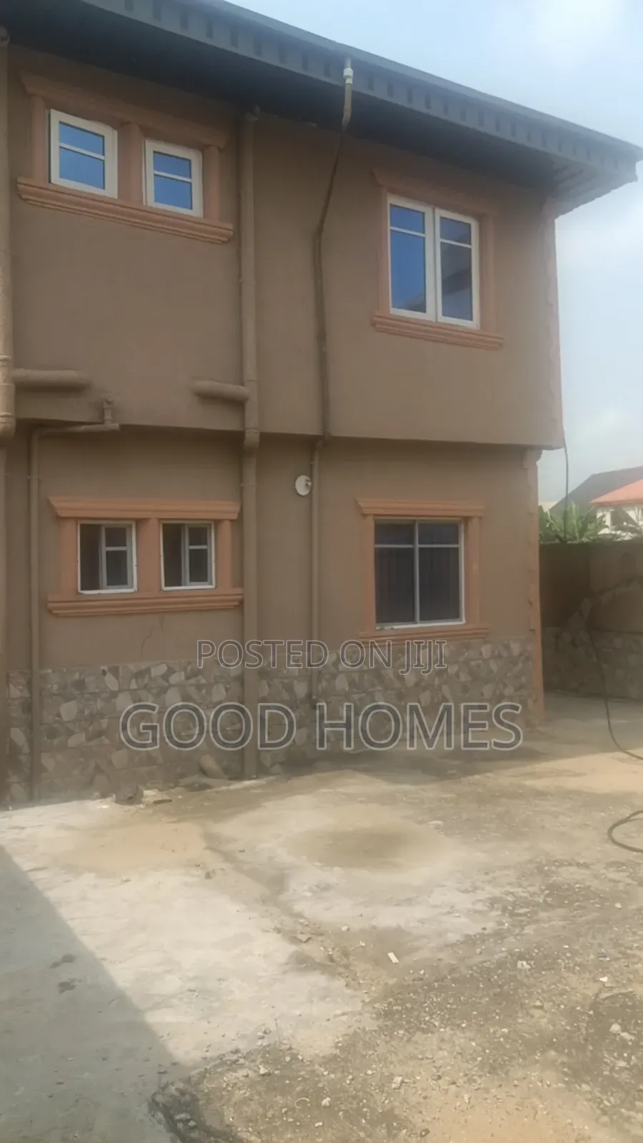 20bdrm Bungalow in Igando for sale