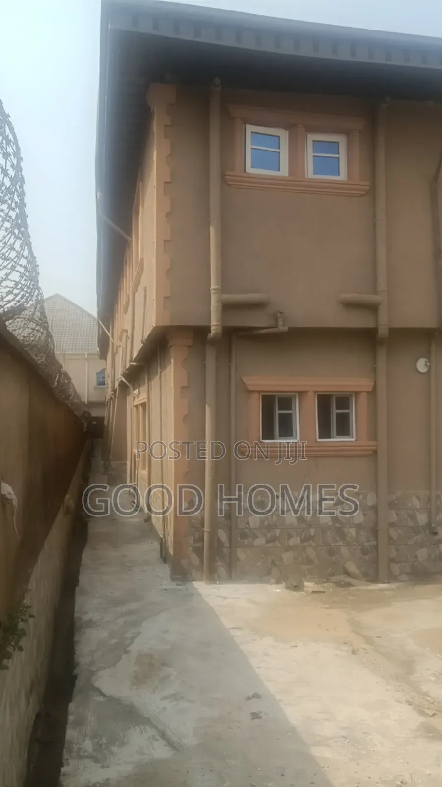 20bdrm Bungalow in Igando for sale