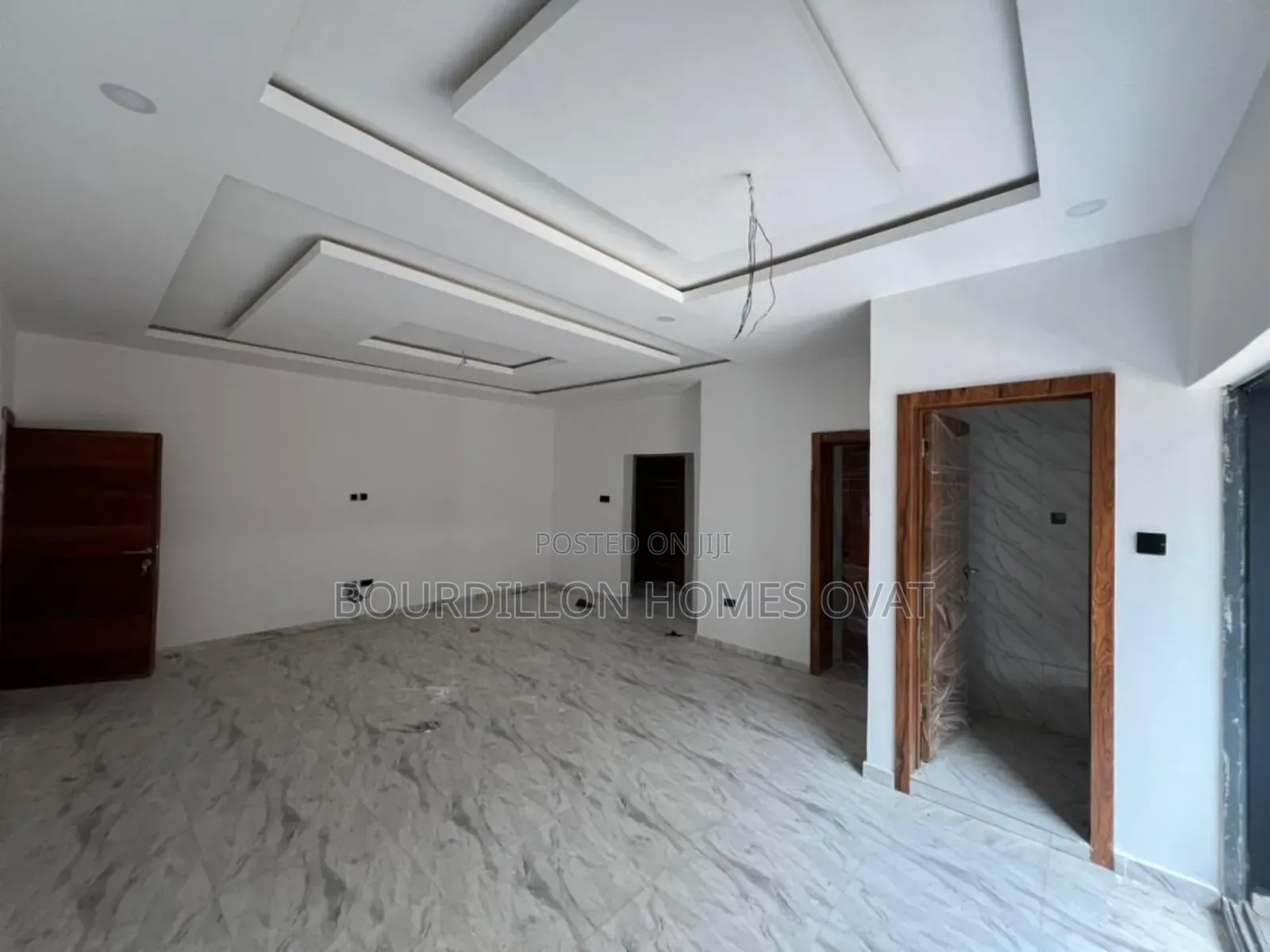 3bdrm Apartment in Ikota Villa Estate for sale