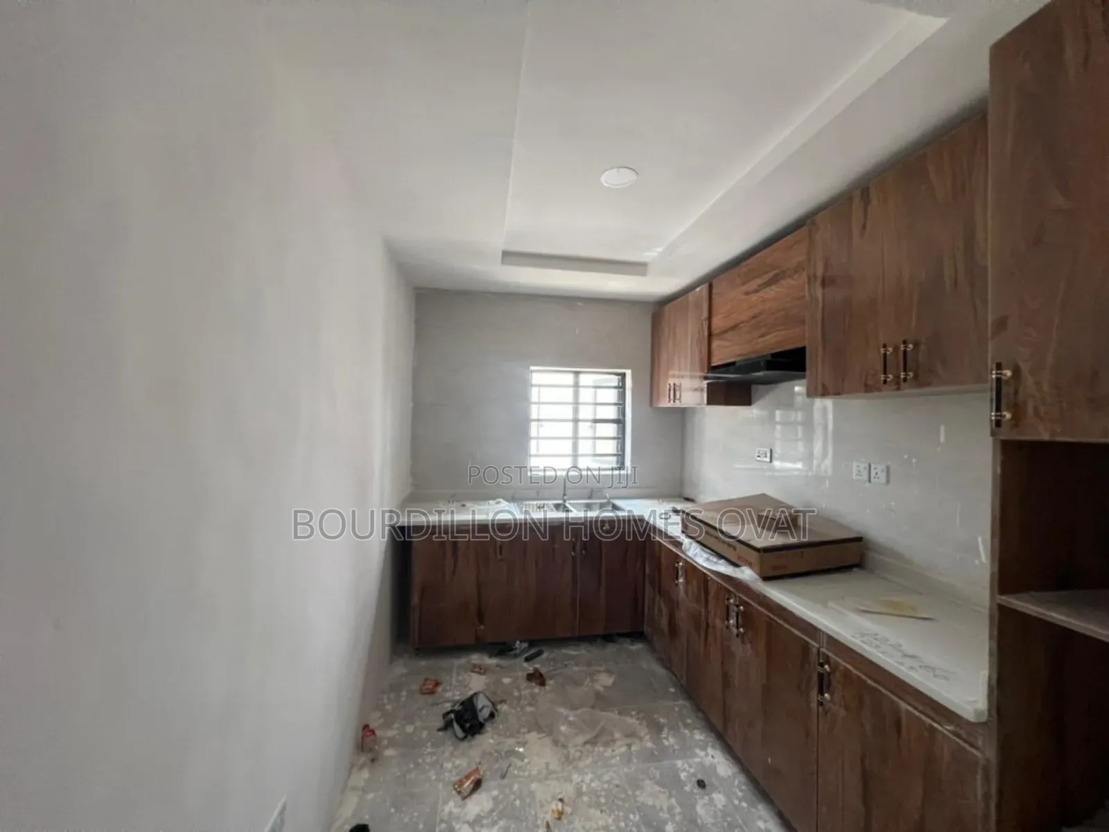 Furnished 2bdrm Apartment in Ikota Villa Estate for sale
