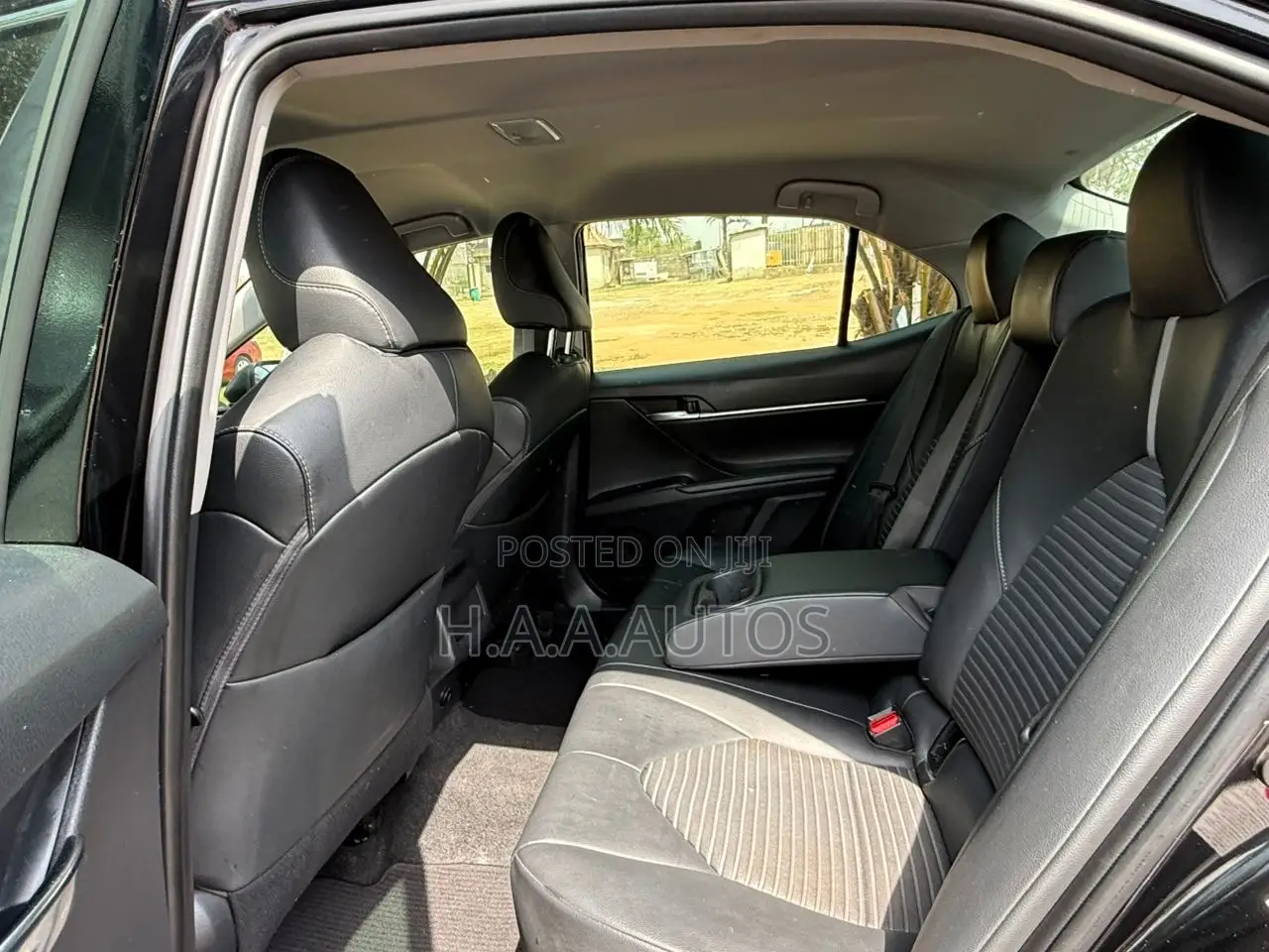 Toyota Camry SE (2.5L 4cyl 8A) 2019 Black