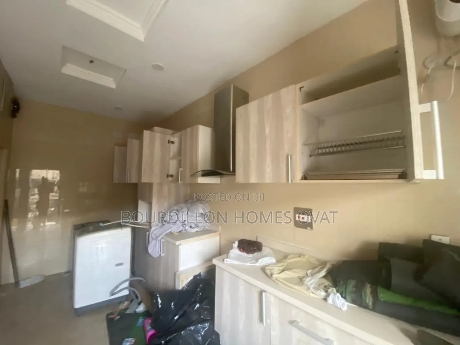 2bdrm Apartment in Ikate Lagos for rent