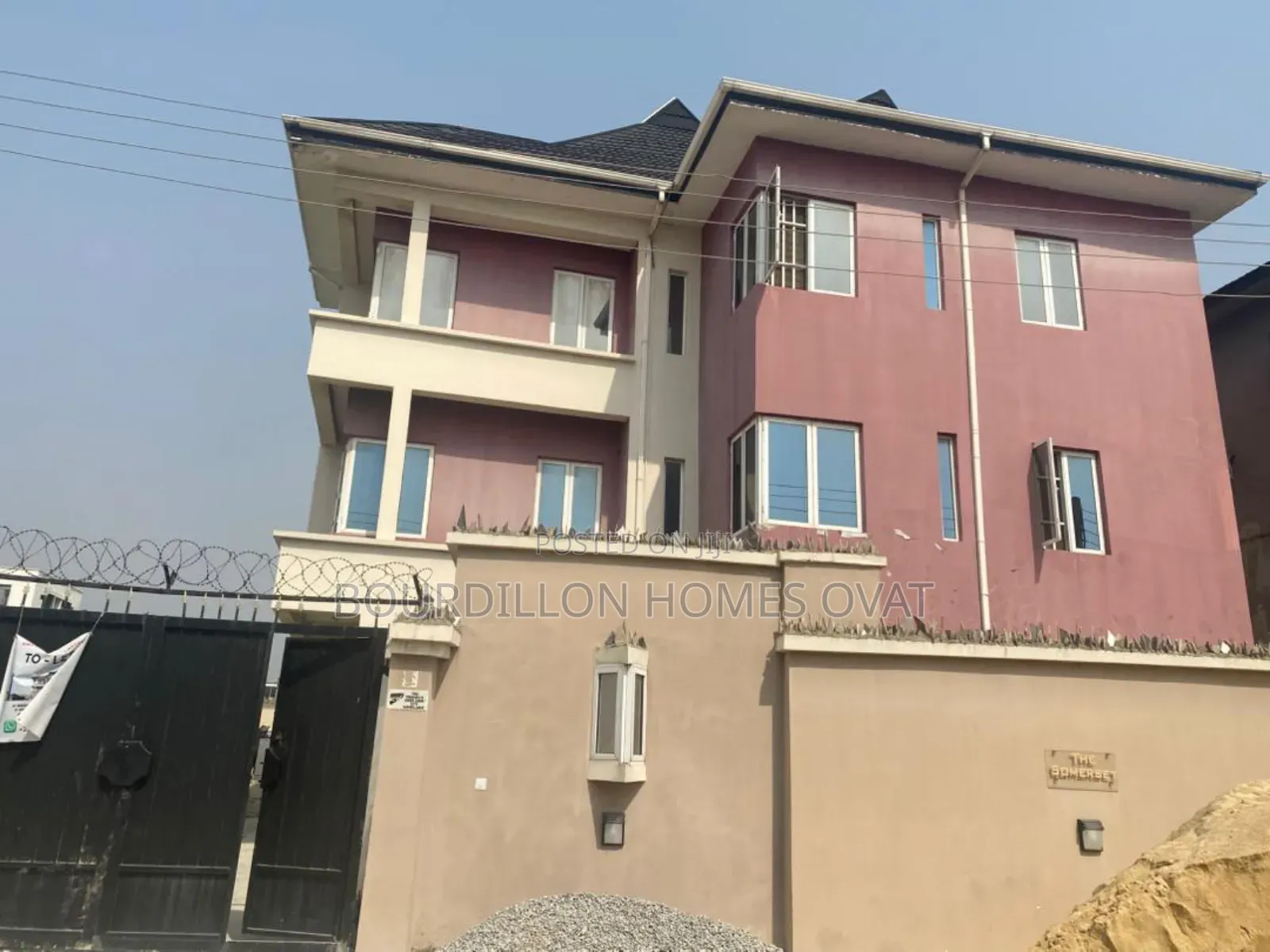 2bdrm Apartment in Ikate Lagos State for rent