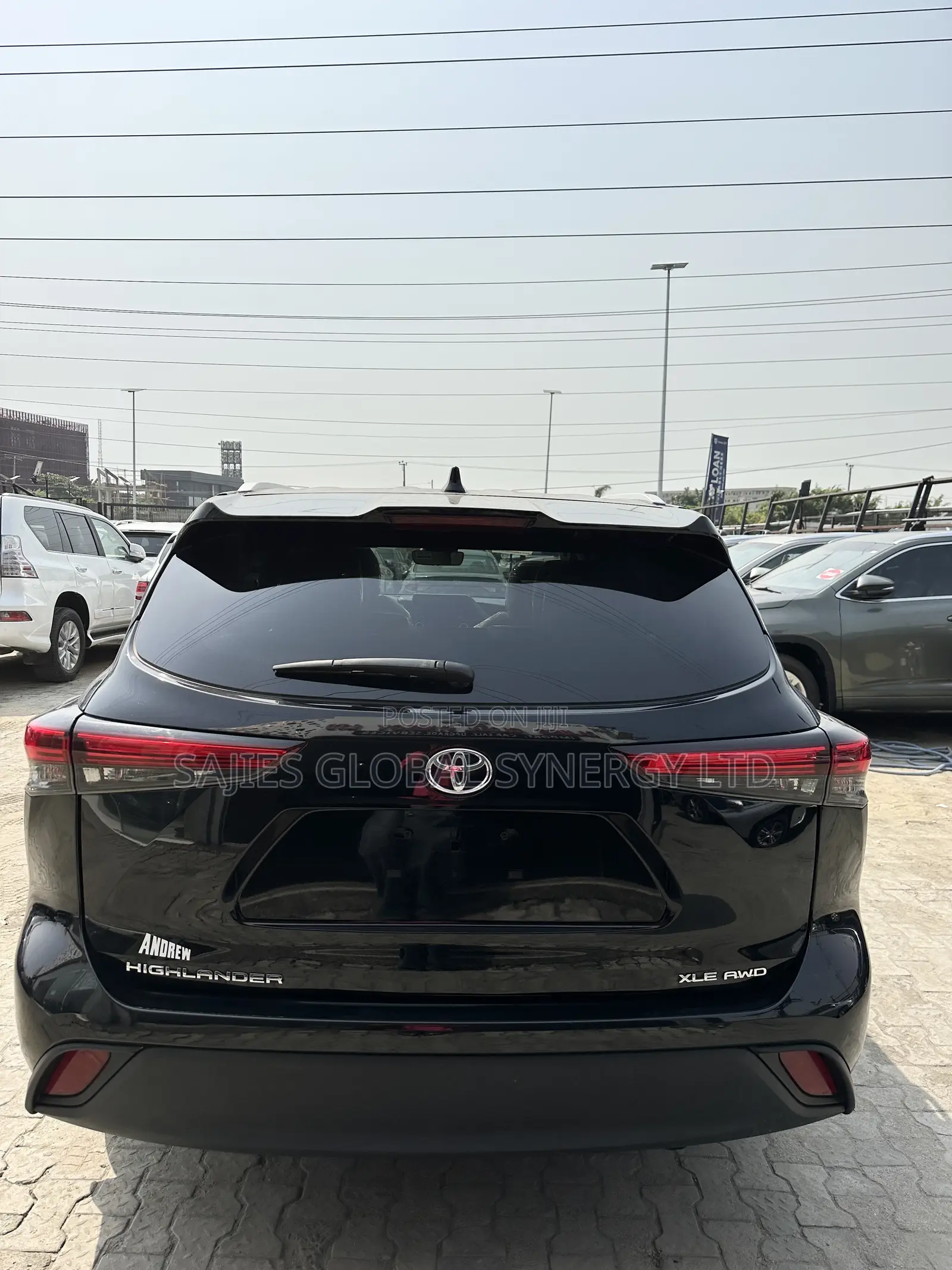 Toyota Highlander XLE 2022 Black