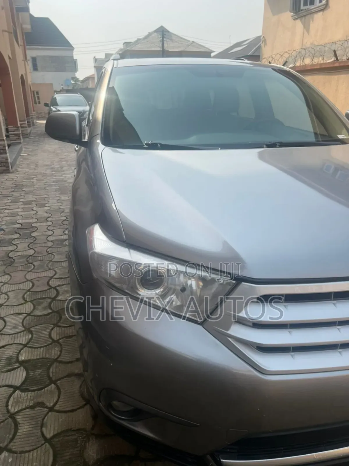 Toyota Highlander Limited 3.5l 4WD 2013 Silver
