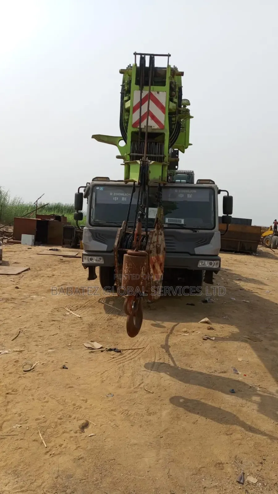80 Tons Motorized Crain