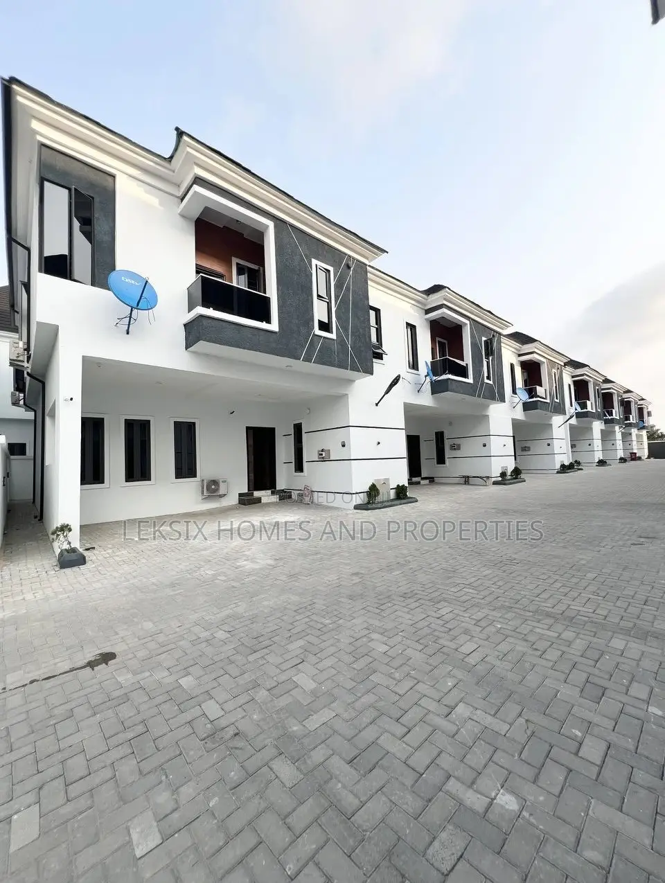 3bdrm Duplex in A Well Secured, Ado / Ajah for sale