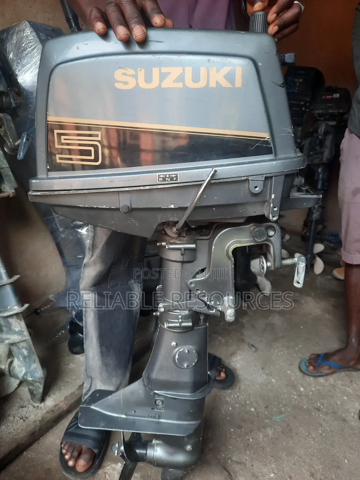Suzuki Marine Outboard Engine 5hp