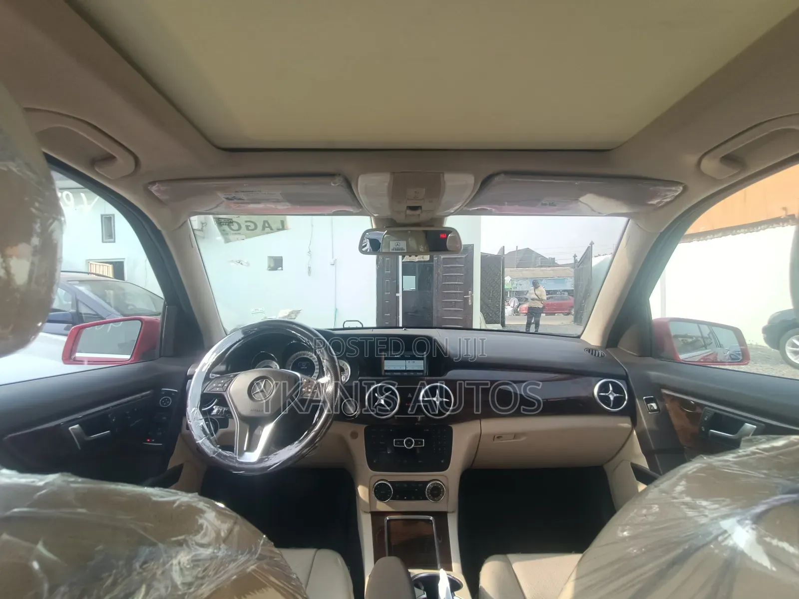 Mercedes-Benz GLK-Class Base GLK 350 4dr AWD 4MATIC (3.5L 6cyl 7A) 2015