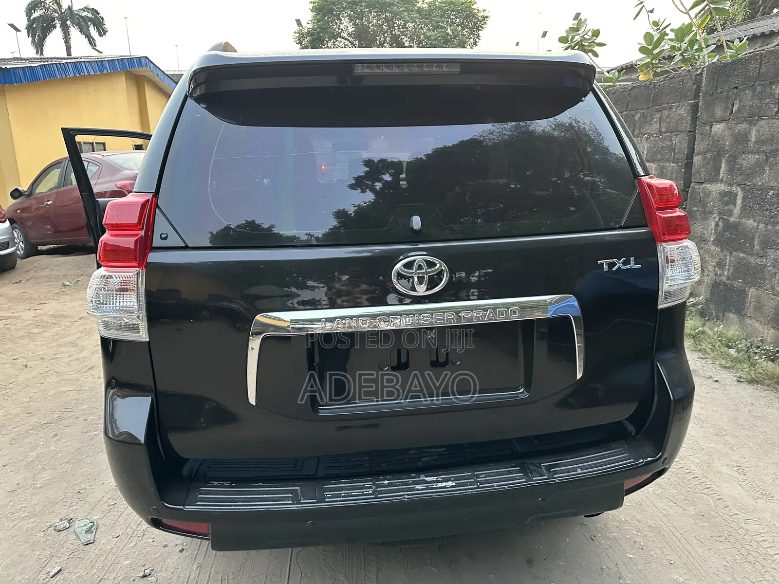 Toyota Land Cruiser Prado 2.7 i 2011 Black