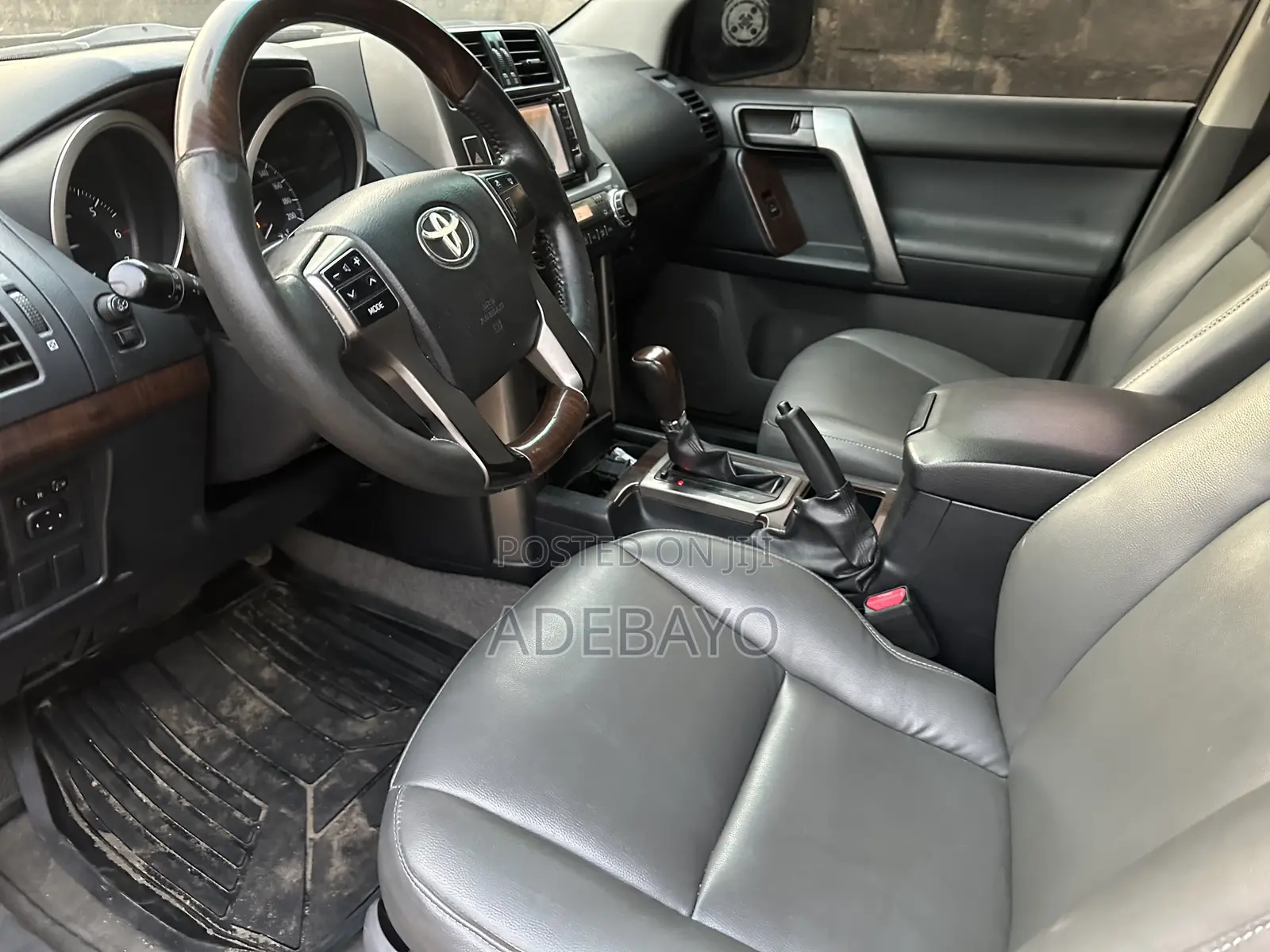 Toyota Land Cruiser Prado 2.7 i 2011 Black