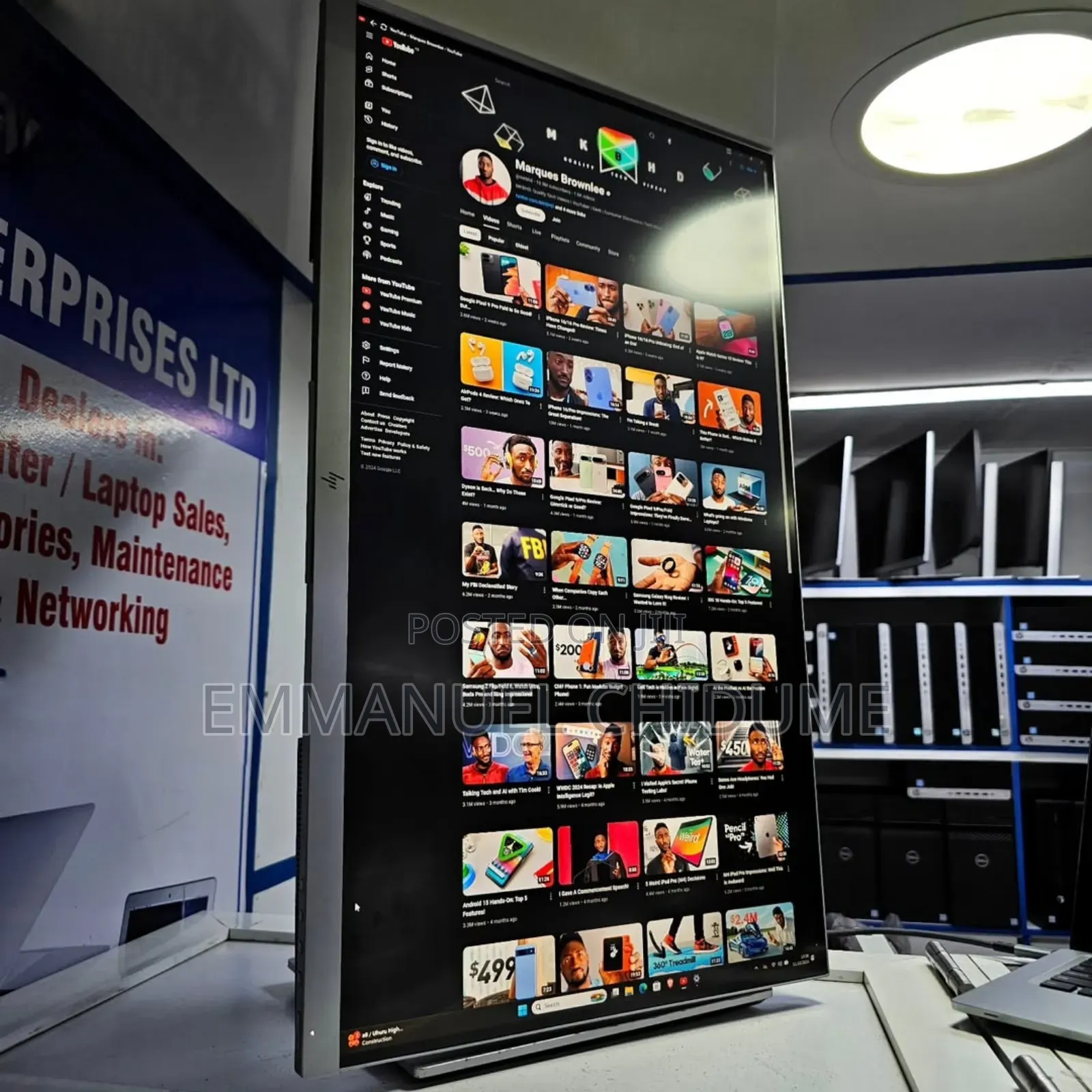 27 Inches Hp Resolution Monitor
