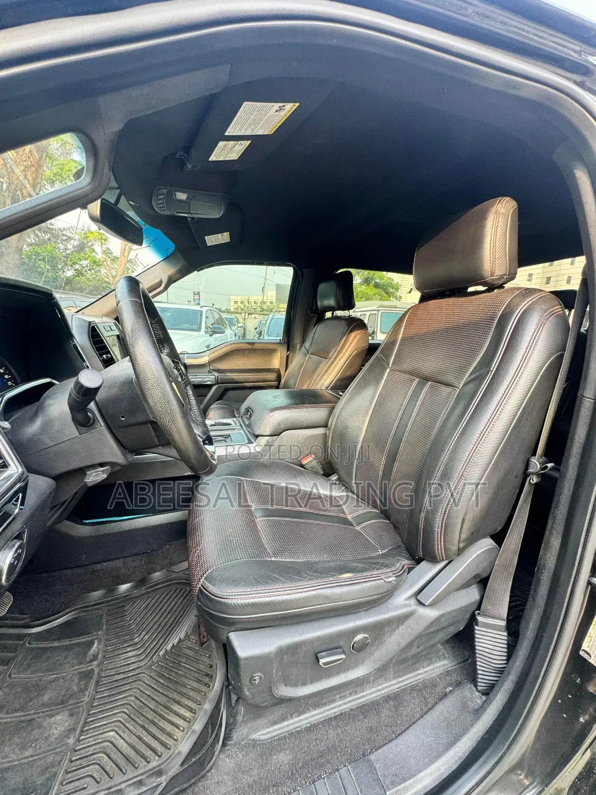 Ford F-150 Platinum 4x4 SuperCrew Cab Styleside 6.5 ft. box 157 in. WB