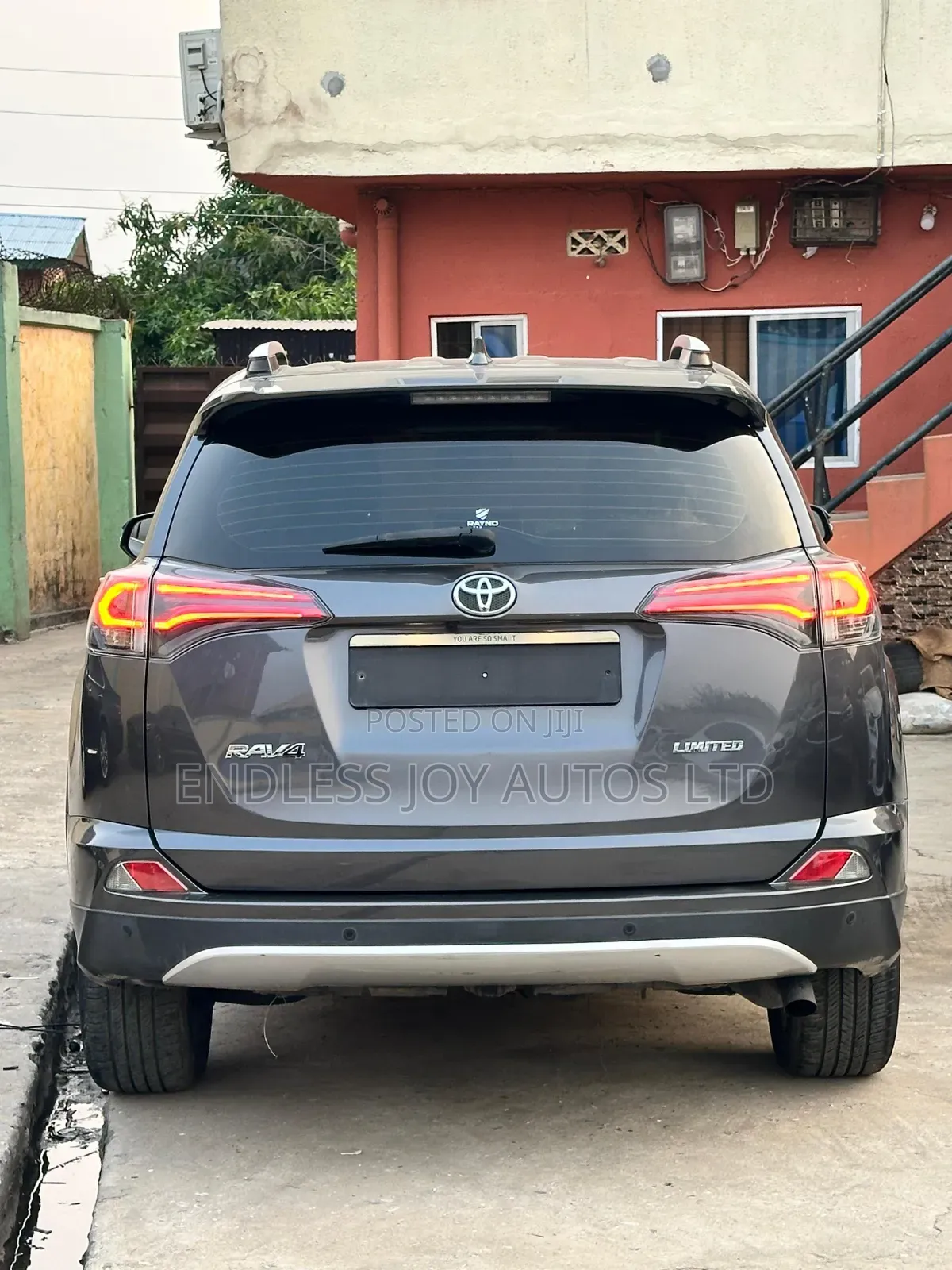 Toyota RAV4 Limited AWD (2.5L 4cyl 6A) 2016 Gray