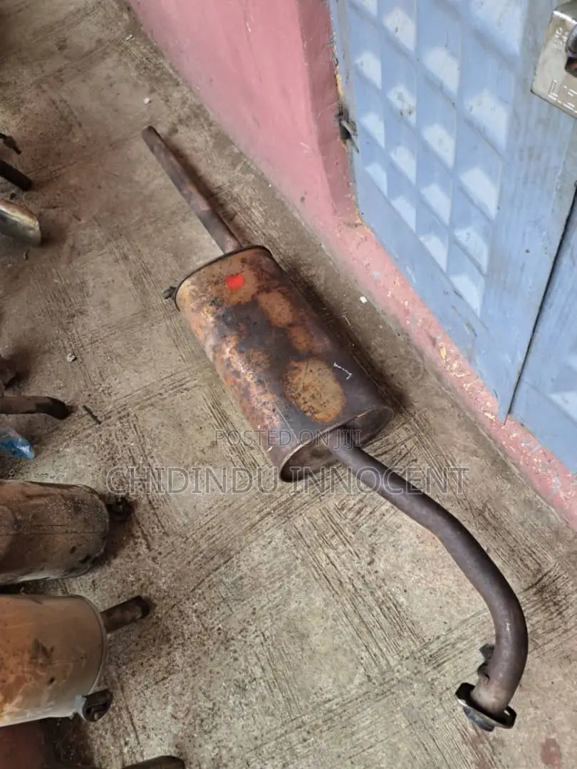 Exhaust Center Pot Toyota Highlander 2005 (08 Model
